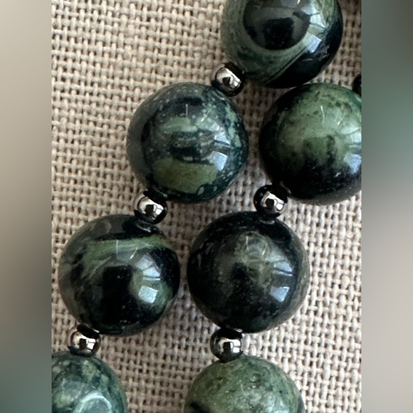 24 inch Kambaba Gemstone bead necklace NWOT - Picture 8 of 14